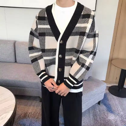 Oversized Plaid V-Neck Cardigan